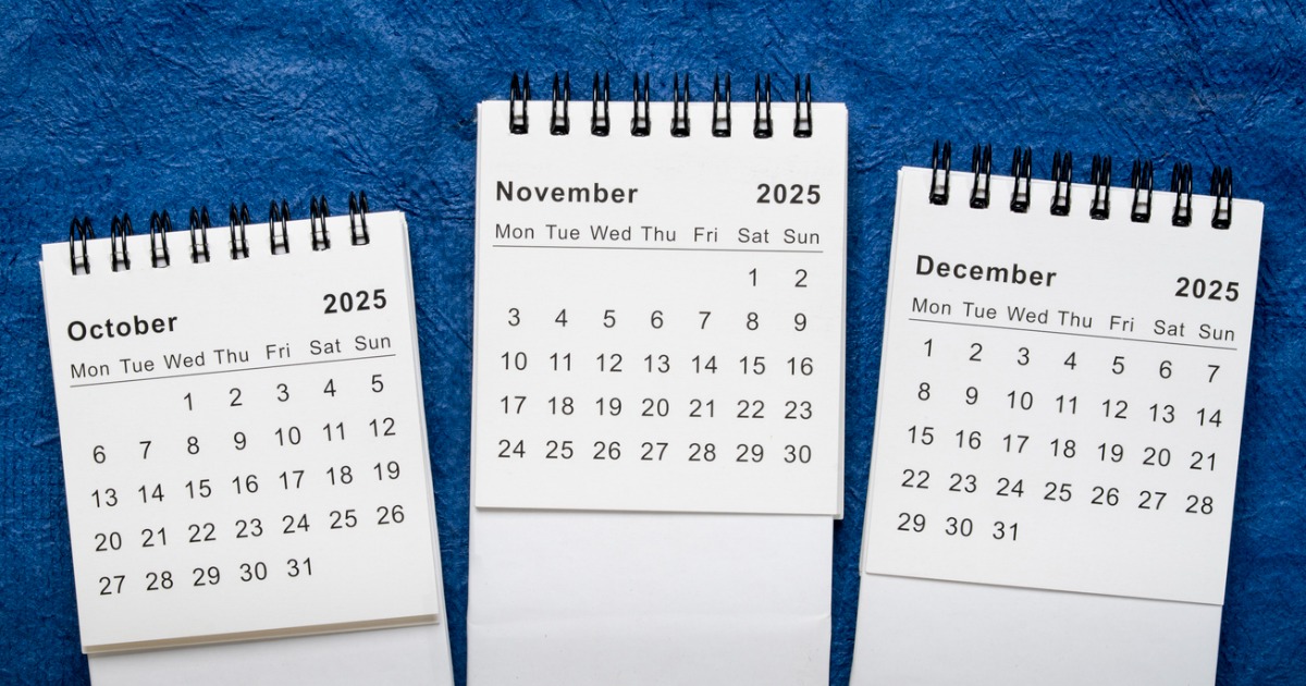 Three spiral calendars depict the full months of October, November and December 2025